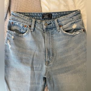 Abercrombie & Fitch Zoe Natural Rise Ankle Straight Jeans